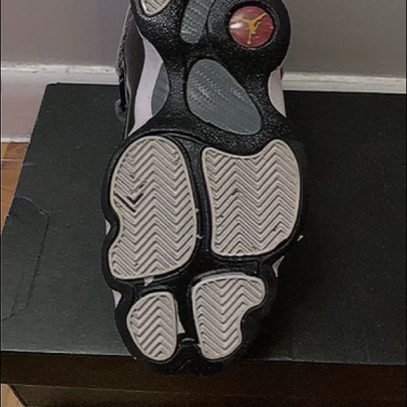 Jordan 6 Rings - Picture 2 of 5